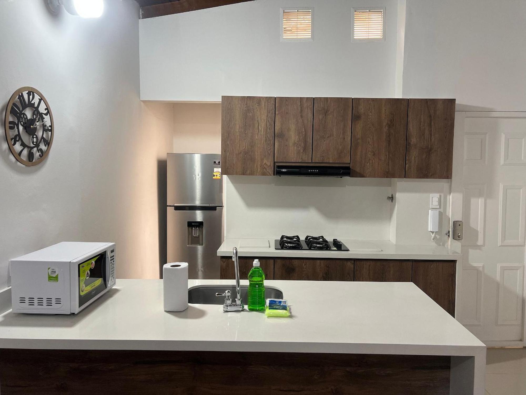 Apartamento Espectacular En Laureles - 2